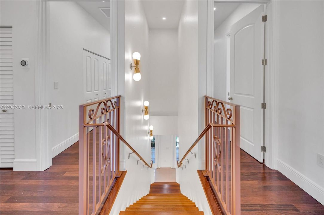 For Rent: $14,500 (5 beds, 4 baths, 3010 Square Feet)