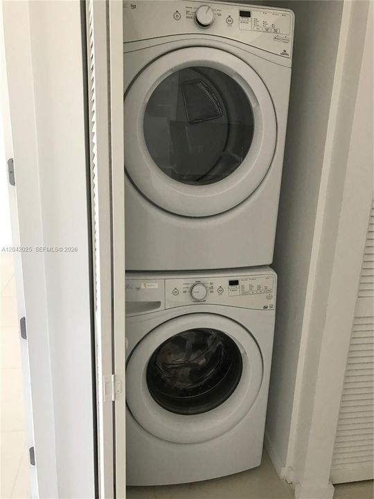В аренду: $2,600 (1 спален, 1 ванн, 688 Квадратных фут)