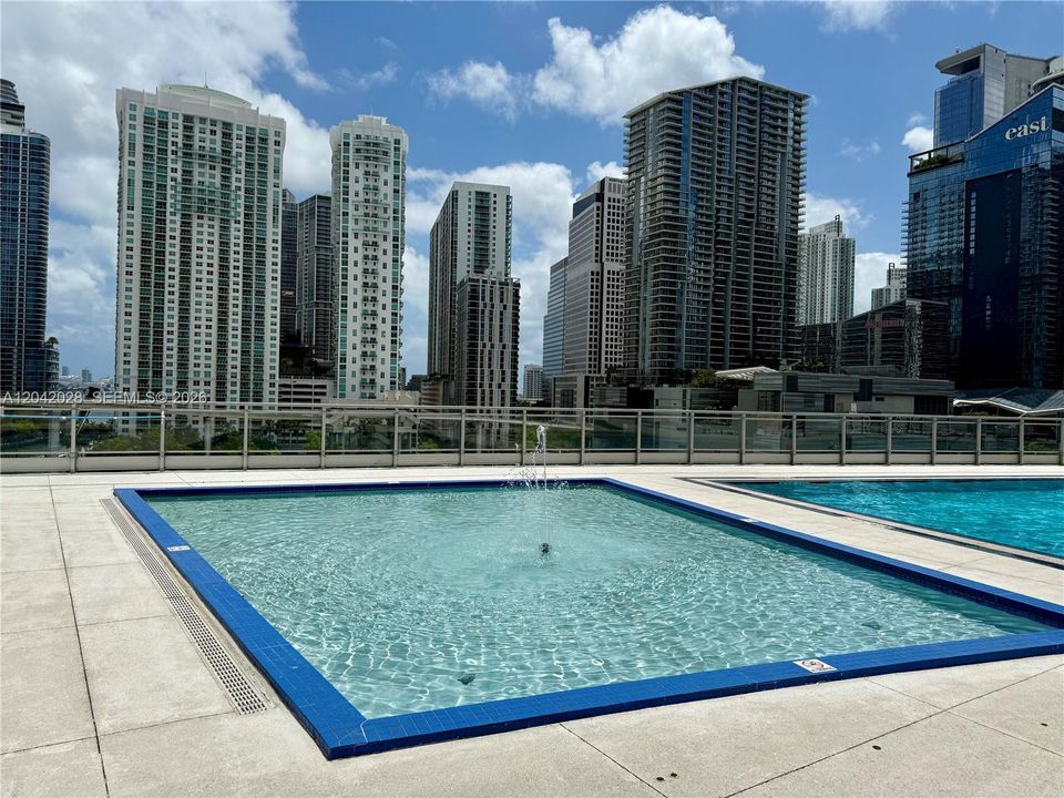 В аренду: $4,400 (2 спален, 2 ванн, 1118 Квадратных фут)