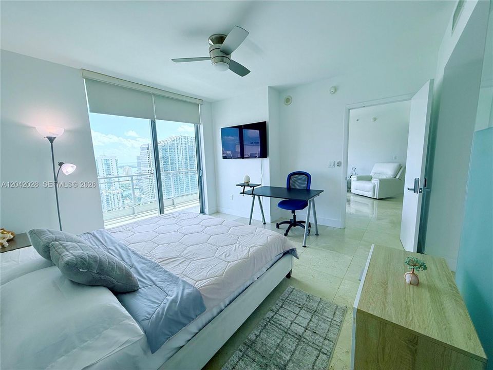 В аренду: $4,400 (2 спален, 2 ванн, 1118 Квадратных фут)