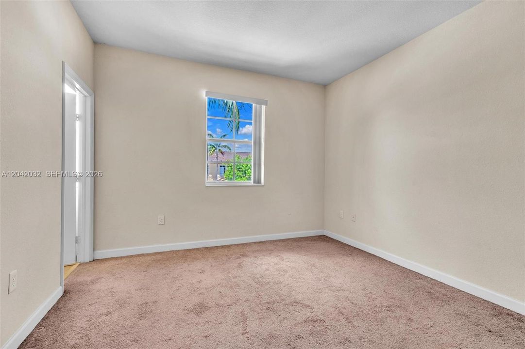 В аренду: $2,875 (2 спален, 2 ванн, 1458 Квадратных фут)