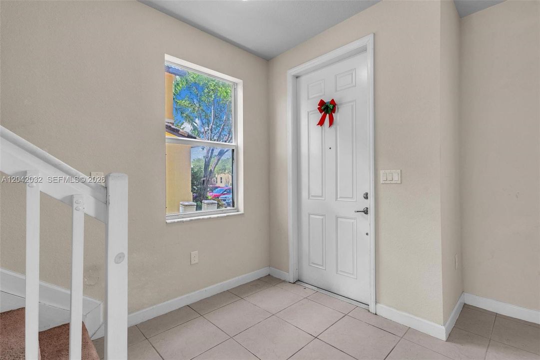 В аренду: $2,875 (2 спален, 2 ванн, 1458 Квадратных фут)