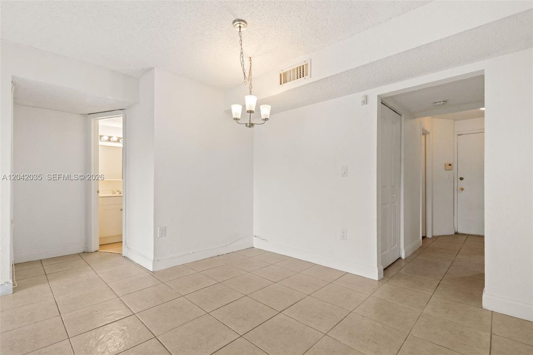 En Venta: $199,000 (2 camas, 2 baños, 944 Pies cuadrados)
