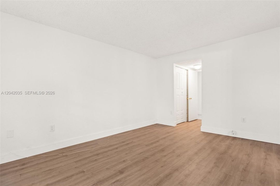 En Venta: $199,000 (2 camas, 2 baños, 944 Pies cuadrados)