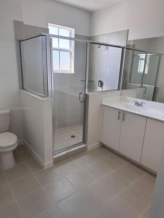 For Rent: $2,600 (3 beds, 2 baths, 1331 Square Feet)