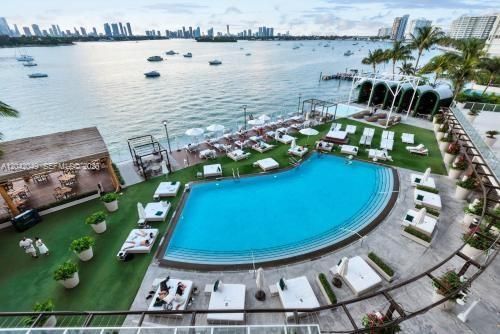 На продажу: $469,000 (0 спален, 1 ванн, 508 Квадратных фут)
