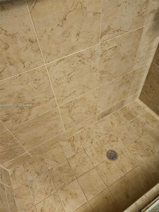 На продажу: $439,000 (2 спален, 2 ванн, 1697 Квадратных фут)