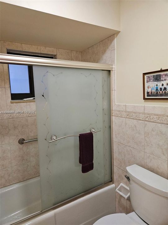 На продажу: $439,000 (2 спален, 2 ванн, 1697 Квадратных фут)