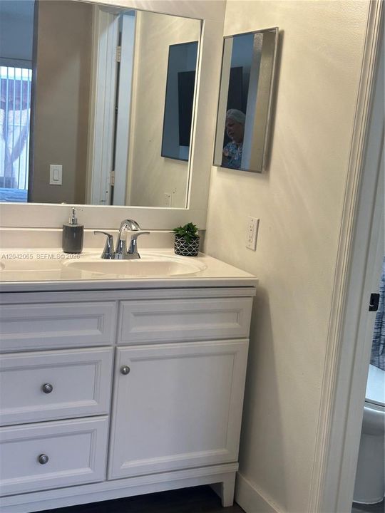 Principal Bathroom