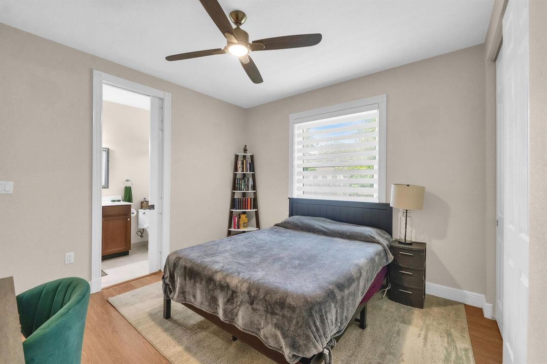 5730_Nw_66th_Way-38