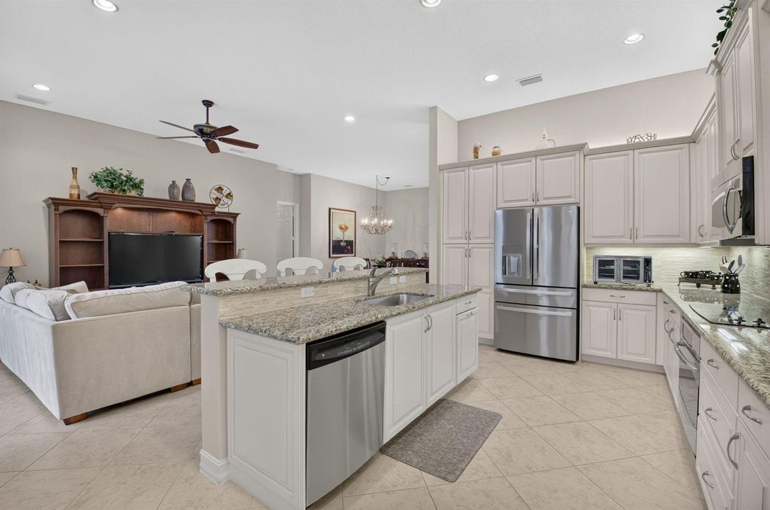 Kitchen/Family Room