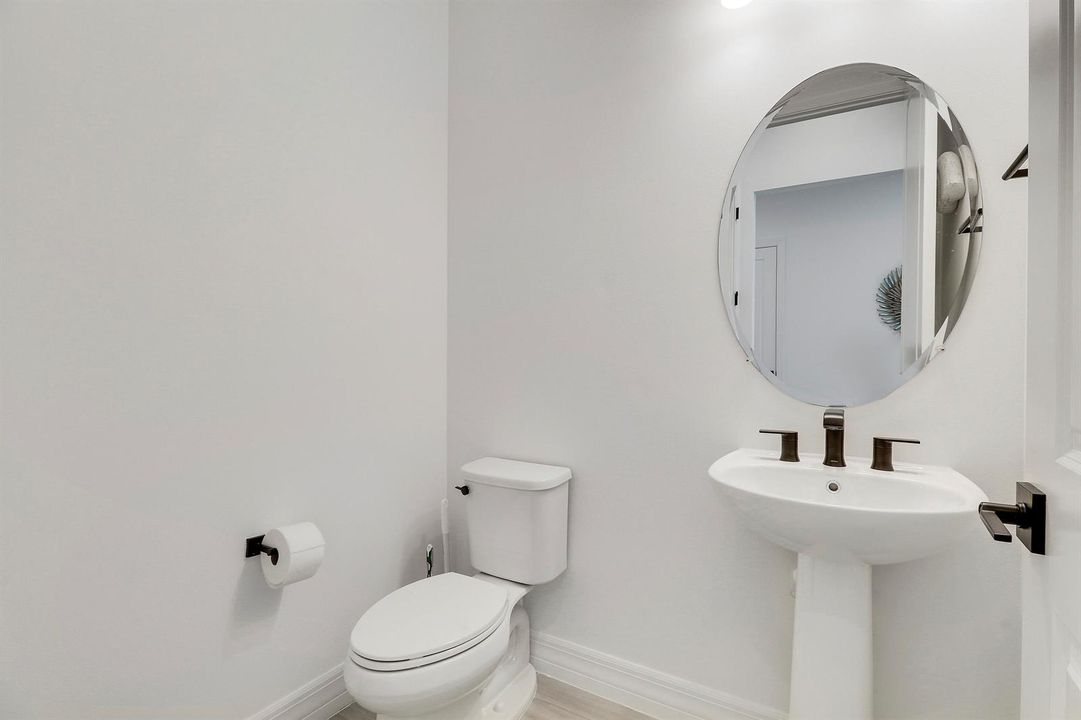 Guest Half Bath