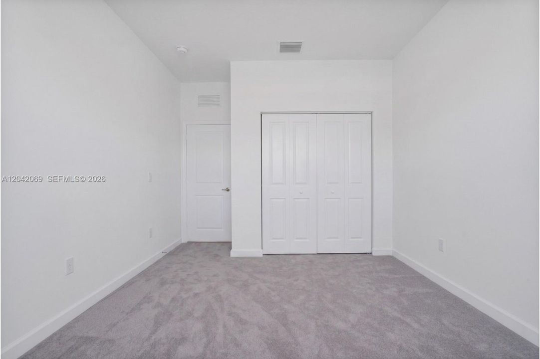 For Sale: $599,000 (3 beds, 2 baths, 1756 Square Feet)