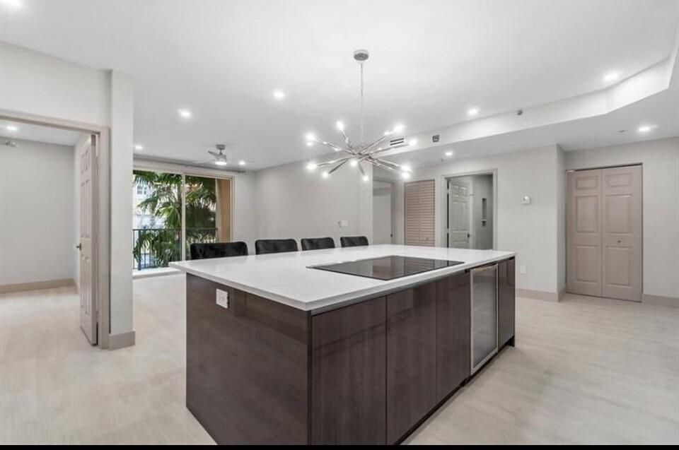 20 - Kitchen - Living