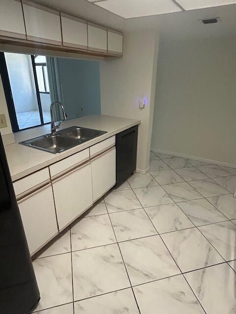 Kitchen Passthrough