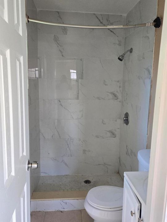 Effi bathroom
