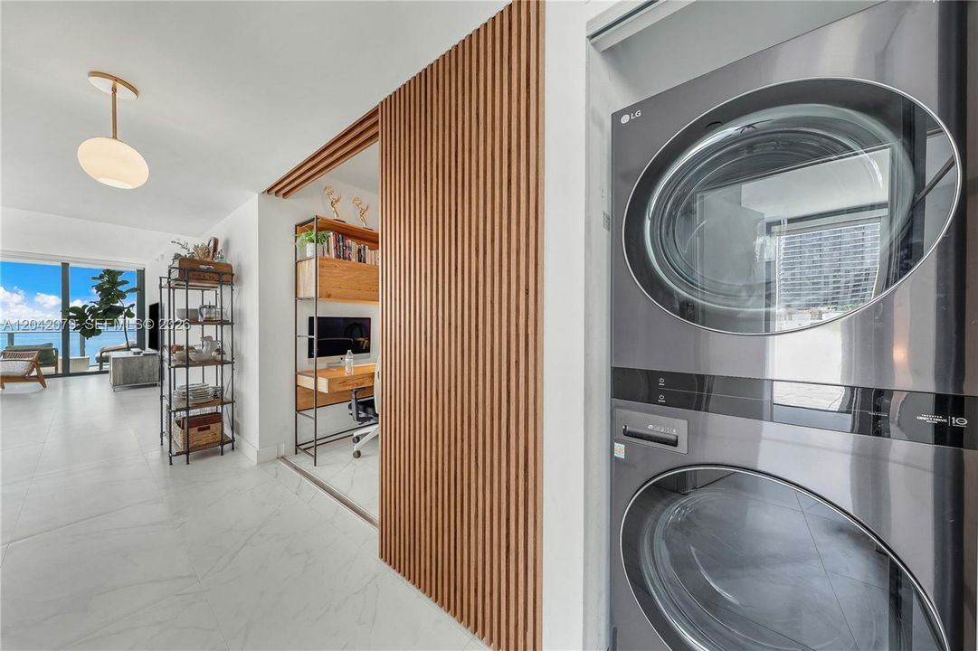 En Venta: $950,000 (2 camas, 2 baños, 1311 Pies cuadrados)