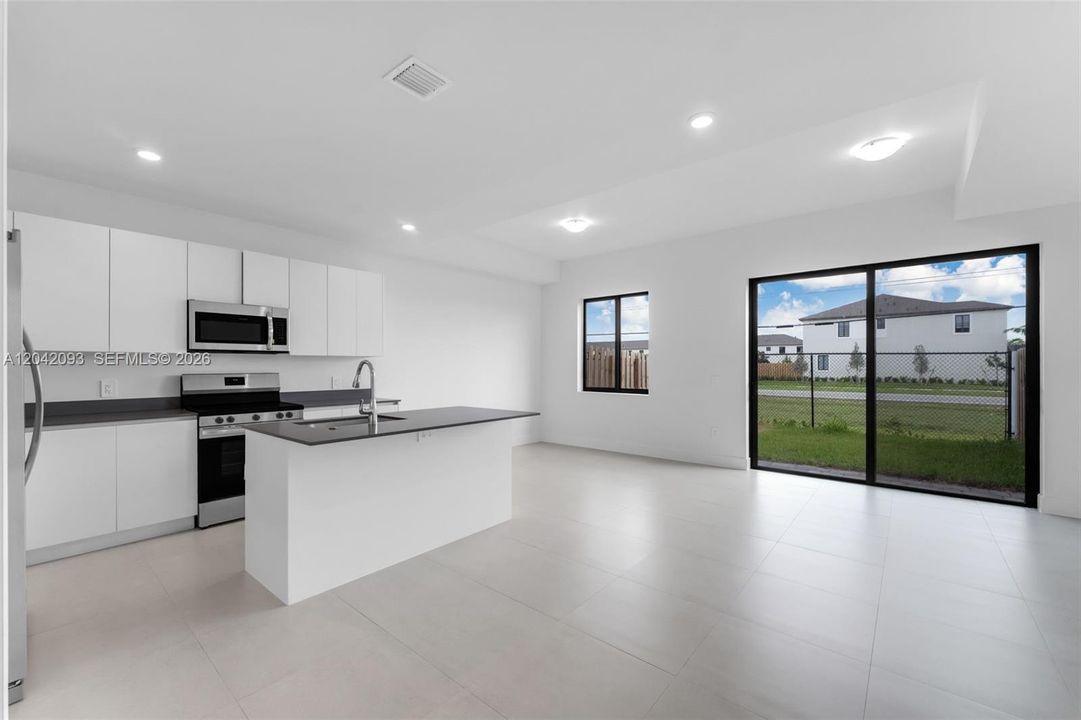 En Venta: $412,990 (3 camas, 2 baños, 1458 Pies cuadrados)