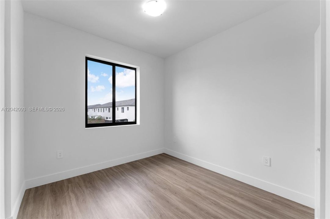 En Venta: $412,990 (3 camas, 2 baños, 1458 Pies cuadrados)