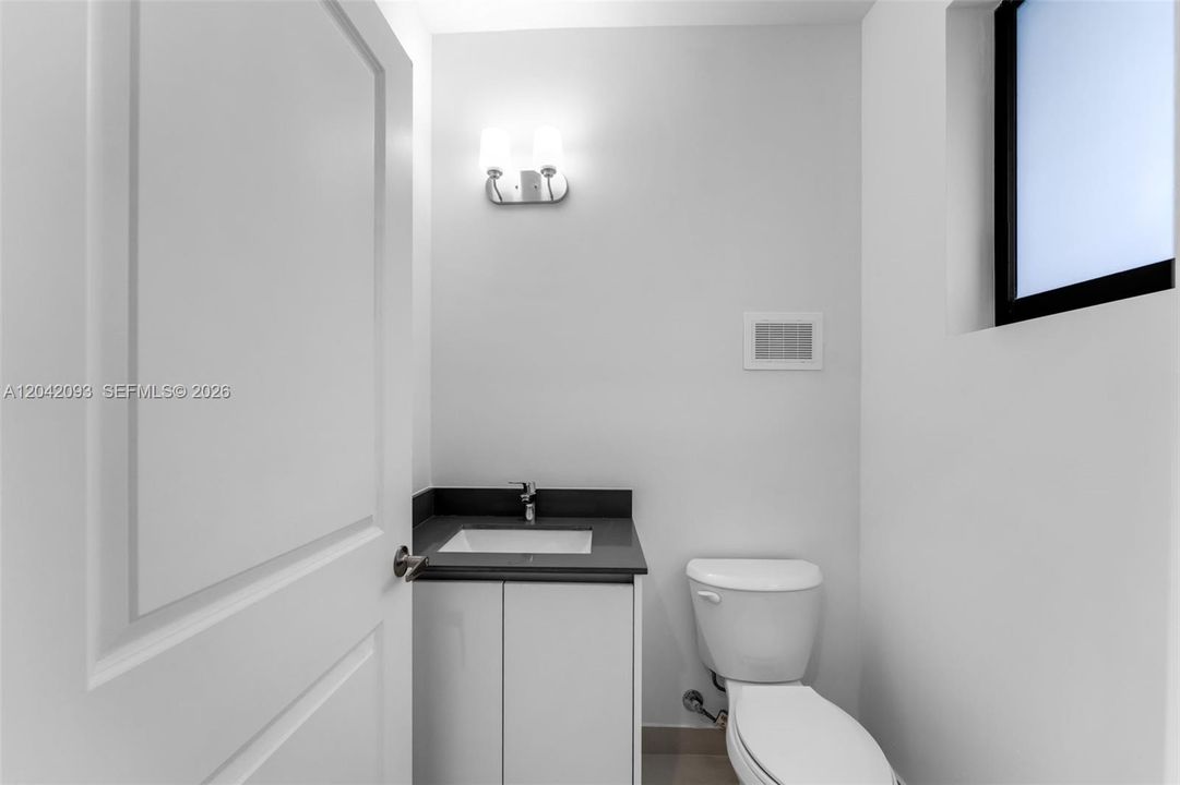 En Venta: $412,990 (3 camas, 2 baños, 1458 Pies cuadrados)