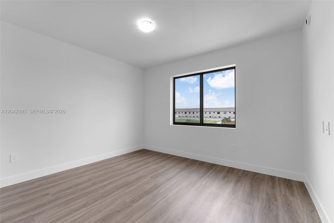 En Venta: $412,990 (3 camas, 2 baños, 1458 Pies cuadrados)
