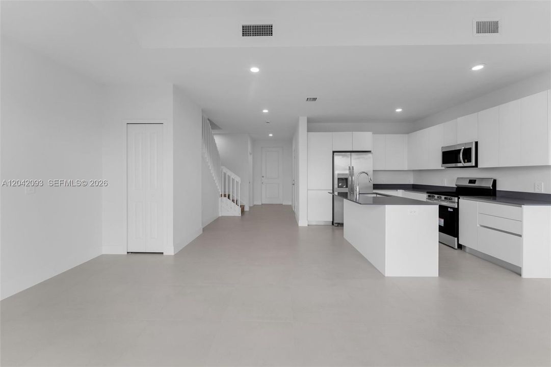 En Venta: $412,990 (3 camas, 2 baños, 1458 Pies cuadrados)