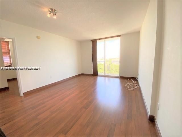 En Renta: $3,300 (2 camas, 2 baños, 1037 Pies cuadrados)