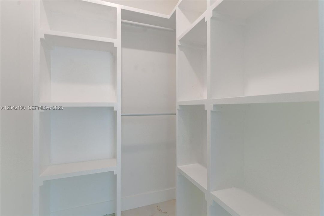 В аренду: $5,000 (3 спален, 2 ванн, 1336 Квадратных фут)