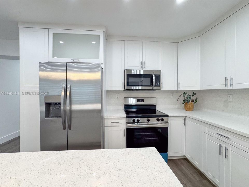 For Sale: $589,000 (4 beds, 3 baths, 1591 Square Feet)