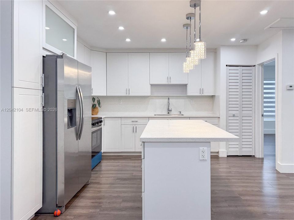 For Sale: $589,000 (4 beds, 3 baths, 1591 Square Feet)