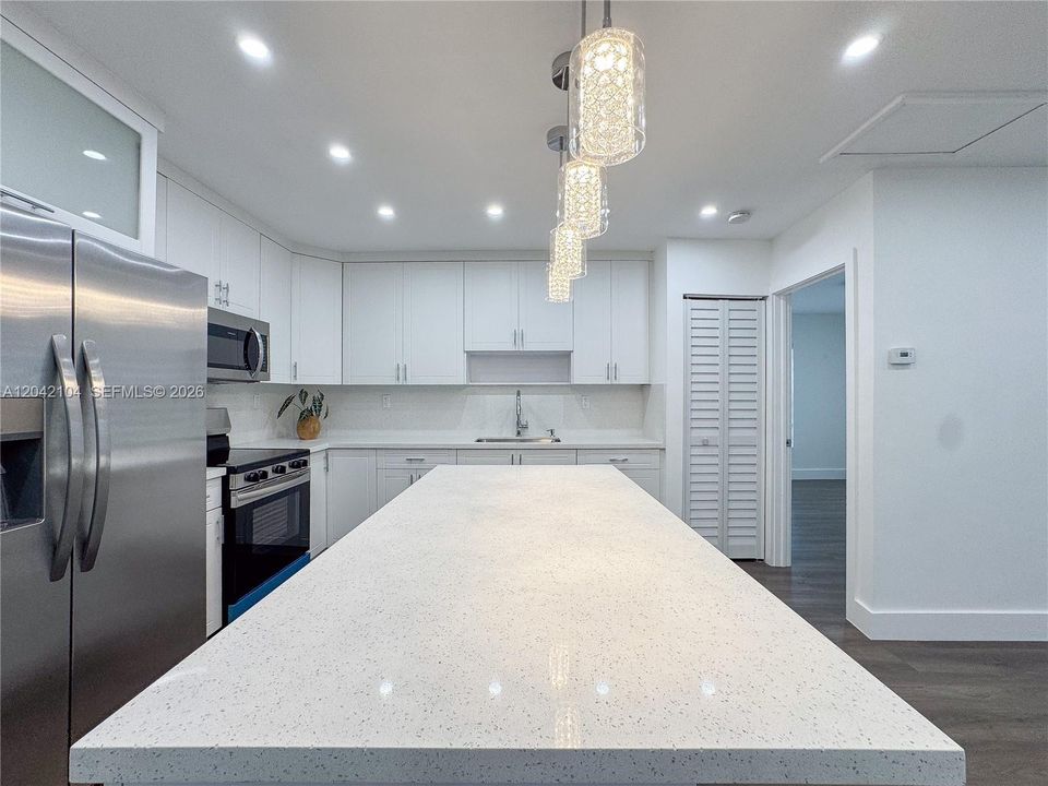 For Sale: $589,000 (4 beds, 3 baths, 1591 Square Feet)