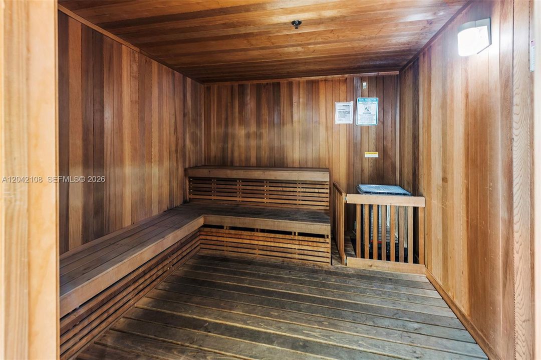 В аренду: $5,150 (3 спален, 2 ванн, 1110 Квадратных фут)