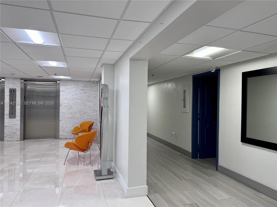 В аренду: $2,300 (2 спален, 2 ванн, 1150 Квадратных фут)