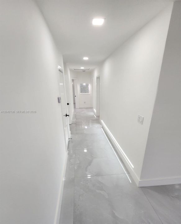 На продажу: $589,500 (3 спален, 2 ванн, 1103 Квадратных фут)