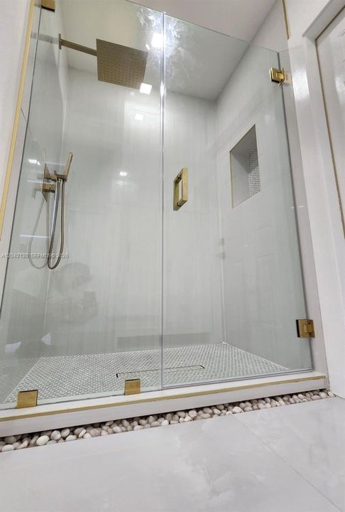 На продажу: $589,500 (3 спален, 2 ванн, 1103 Квадратных фут)