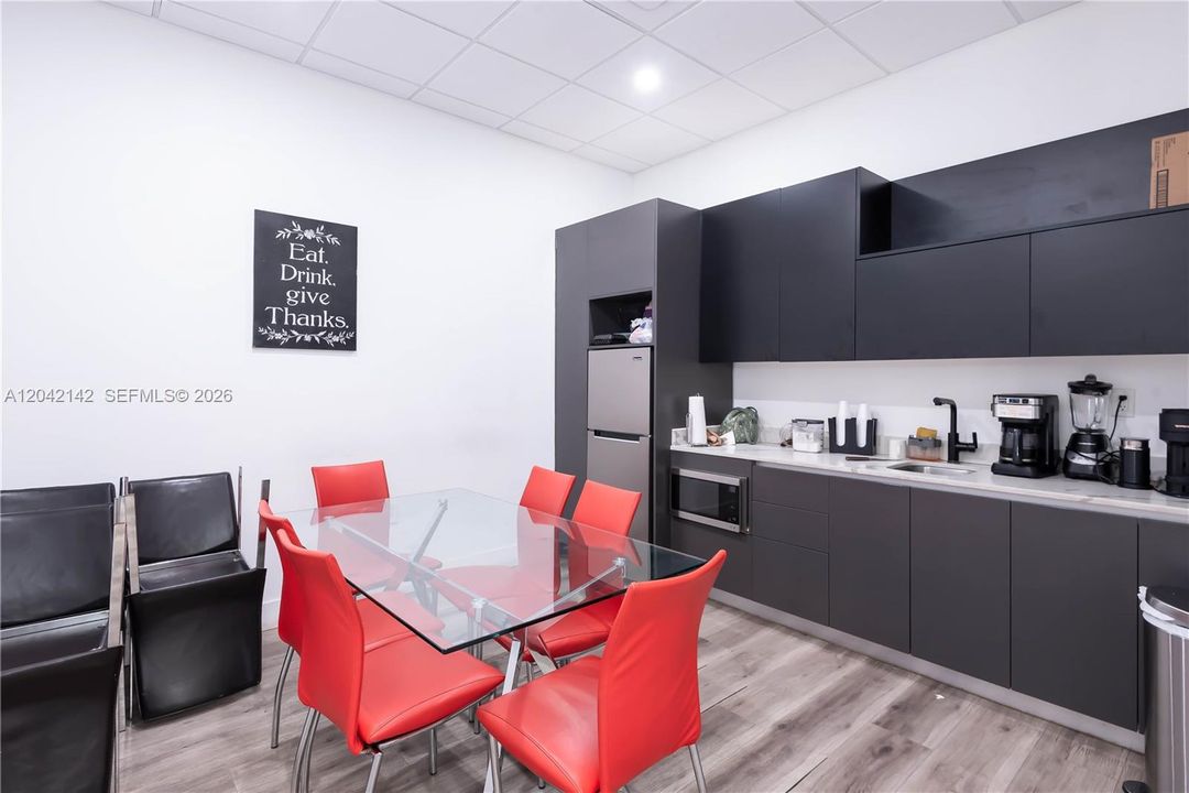En Venta: $700,000 (0 camas, 0 baños, 0 Pies cuadrados)