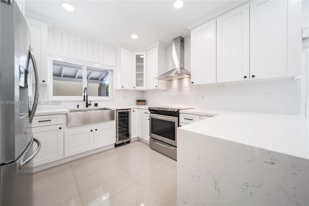 For Sale: $635,000 (3 beds, 2 baths, 1622 Square Feet)