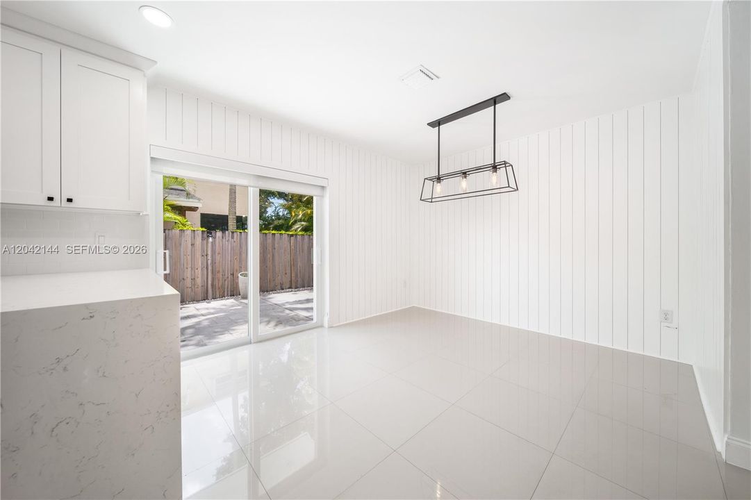 For Sale: $635,000 (3 beds, 2 baths, 1622 Square Feet)
