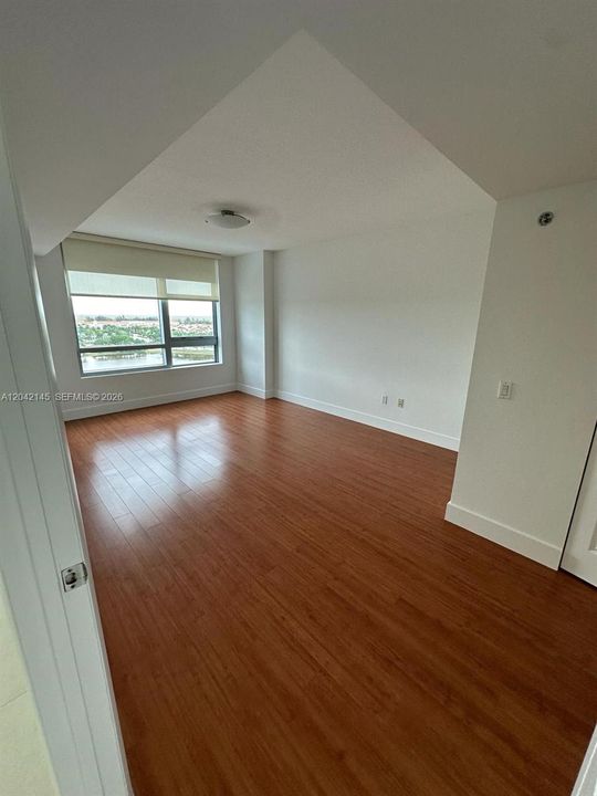En Renta: $3,100 (2 camas, 2 baños, 1352 Pies cuadrados)