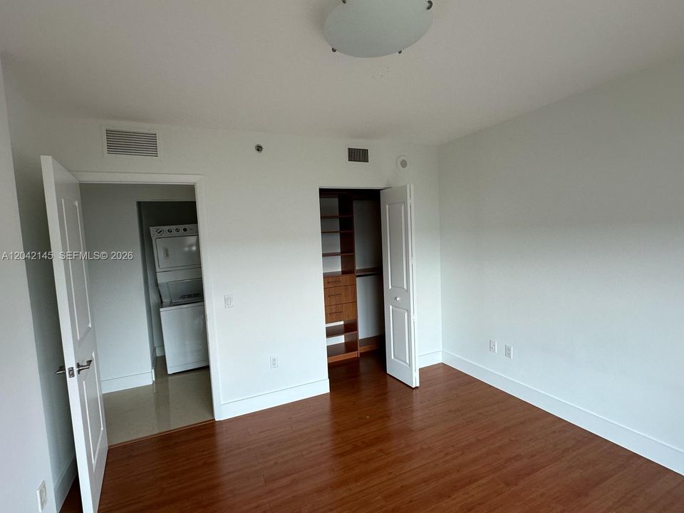 En Renta: $3,100 (2 camas, 2 baños, 1352 Pies cuadrados)