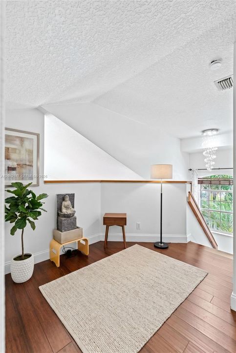 На продажу: $739,900 (4 спален, 2 ванн, 1857 Квадратных фут)