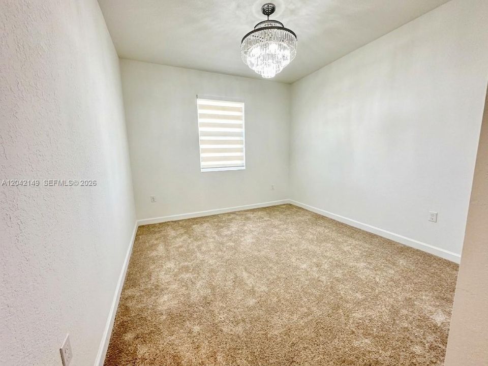 В аренду: $3,500 (3 спален, 2 ванн, 1668 Квадратных фут)