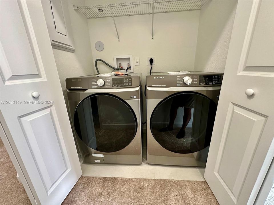 В аренду: $3,500 (3 спален, 2 ванн, 1668 Квадратных фут)