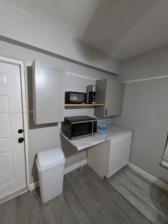 В аренду: $1,900 (1 спален, 1 ванн, 2510 Квадратных фут)