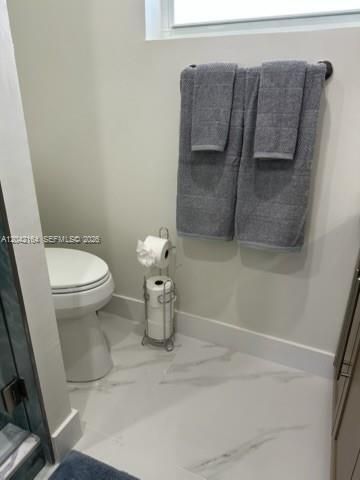В аренду: $9,500 (4 спален, 3 ванн, 2417 Квадратных фут)