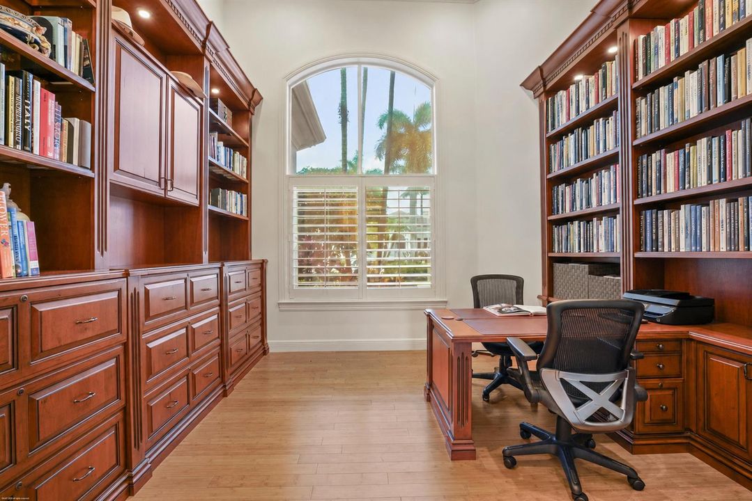12809 Mizner Way 035a