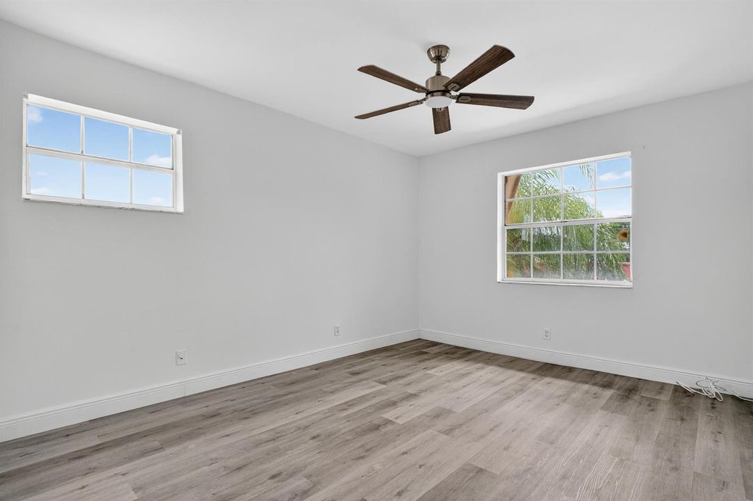 495_property-19