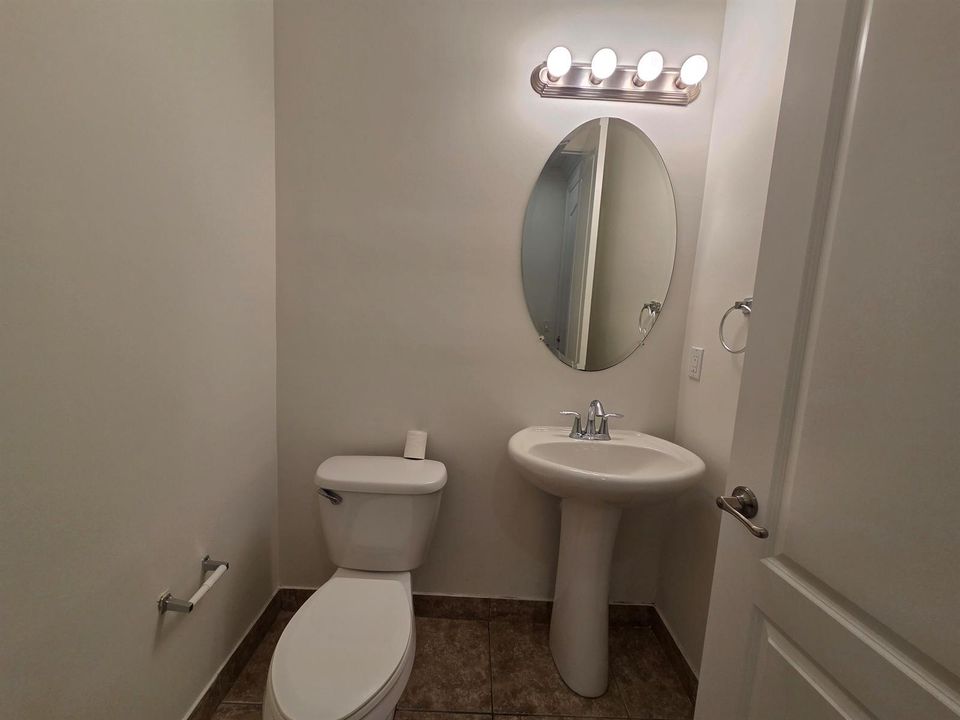 1000034520