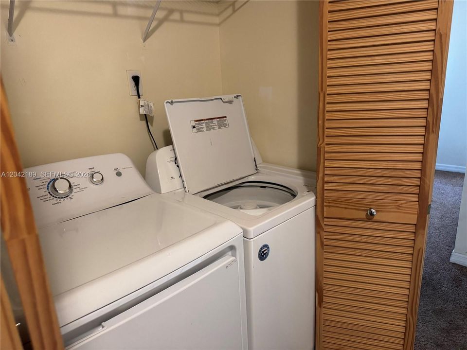 В аренду: $2,600 (2 спален, 2 ванн, 1550 Квадратных фут)