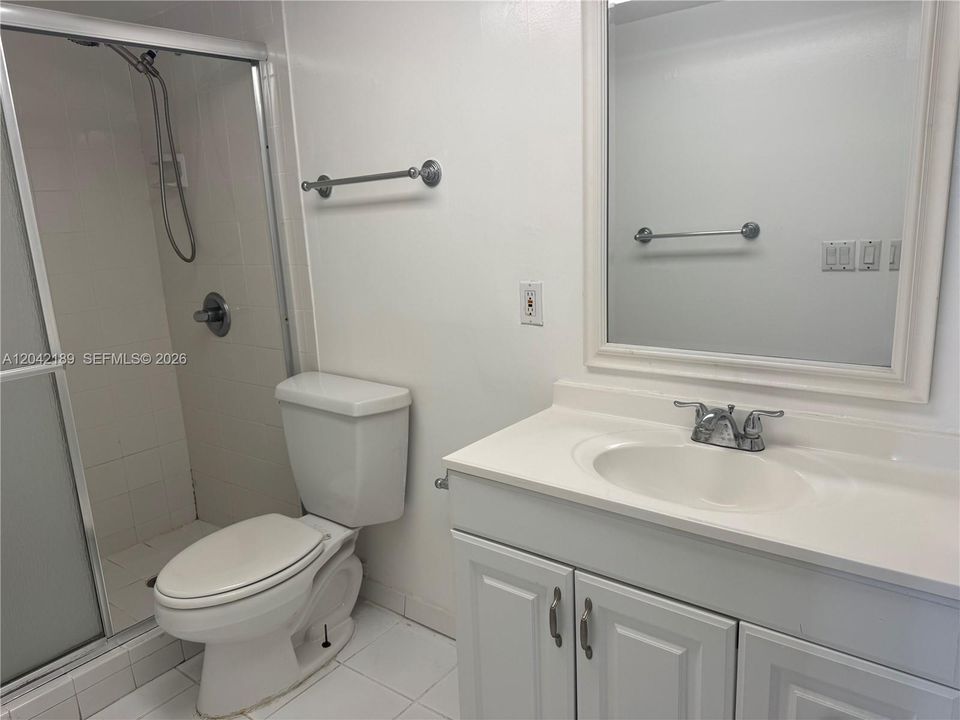В аренду: $2,600 (2 спален, 2 ванн, 1550 Квадратных фут)